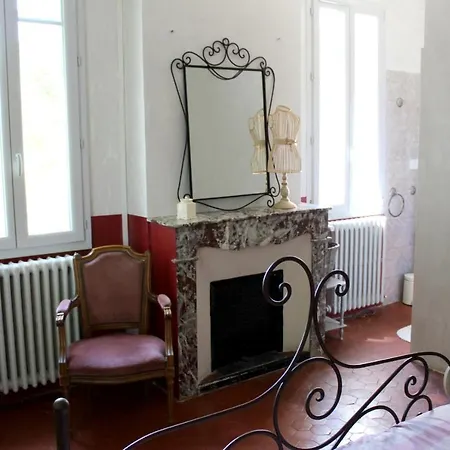 Maison Spacieuse A Avec Vue Sur La Montagne Villeneuve (Alpes-de-Haute-Provence)